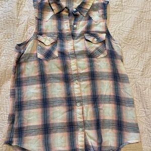 Sleeveless Plaid Button-Front juniors Top - Peach & Navy